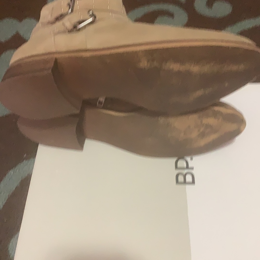 Booties - Picture 5 of 8